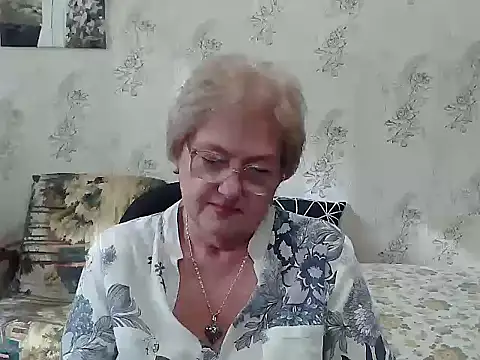 Snapshot of Renata62011 chatting on 6, 10, 2025 Renata62011 online show from 6, 10, 2025