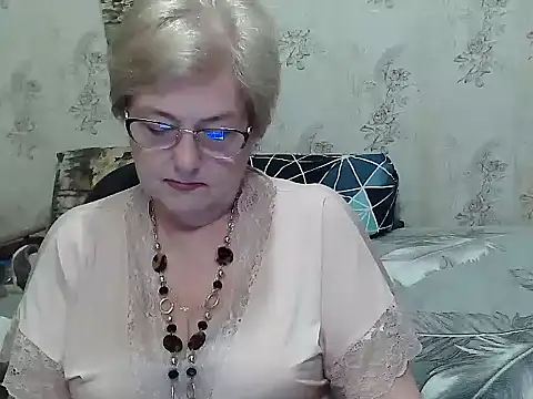 Snapshot of Renata62011 chatting on 17, 6, 2026 Renata62011 online show from 17, 6, 2026