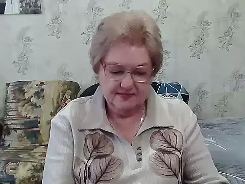 Snapshot of Renata62011 chatting on 26, 11, 2025 Renata62011 online show from 26, 11, 2025