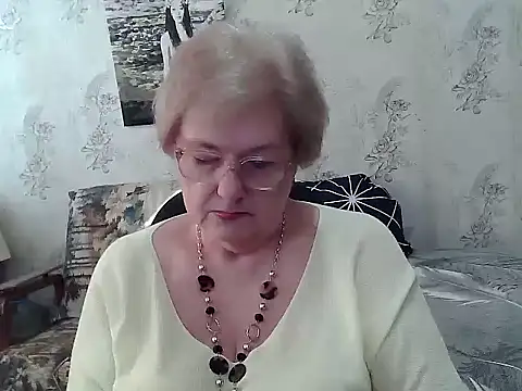 Renata62011 online show from 2, 4, 2026