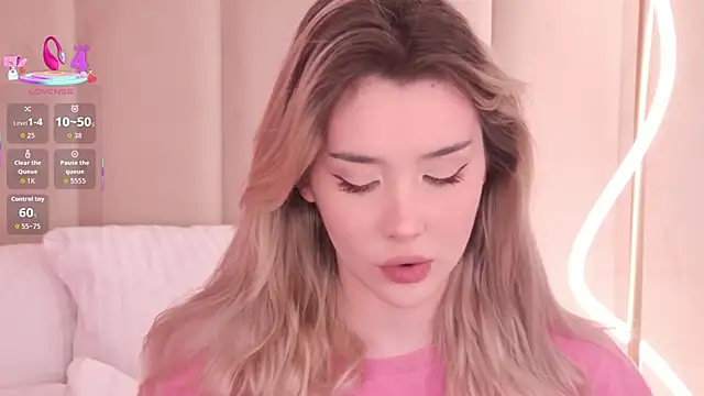 Snapshot of Nesolla chatting on 16, 2, 2026 Nesolla online show from 16, 2, 2026