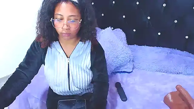 Gabi Jhons 23 online show from 7, 11, 2025