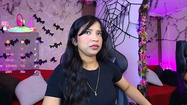 SophiaWalker 1 online show from 31, 10, 2025