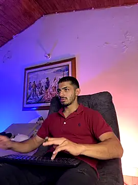 ArturoCardona  online show from 12, 11, 2025