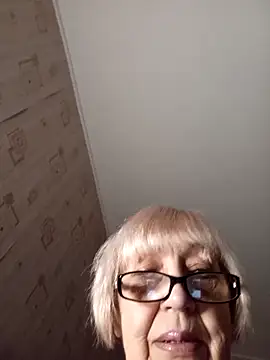 Snapshot of Anatolia5961 chatting on 6, 2, 2026 Anatolia5961 online show from 6, 2, 2026