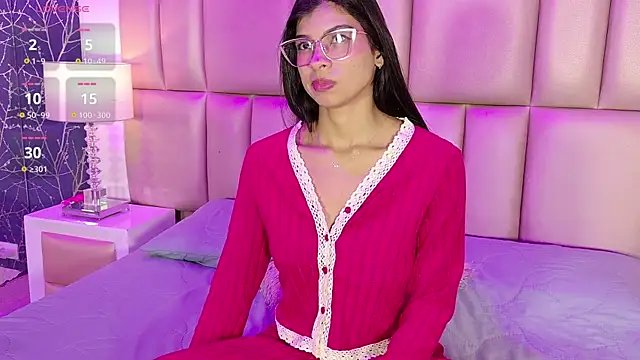 Lola Pierce online show from 9, 1, 2026