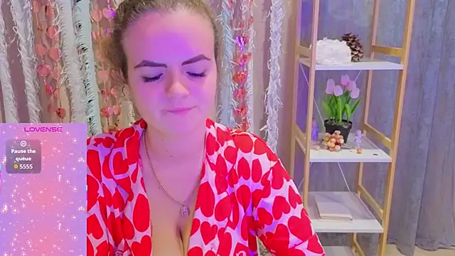 Luisa Rosee online show from 22, 12, 2025