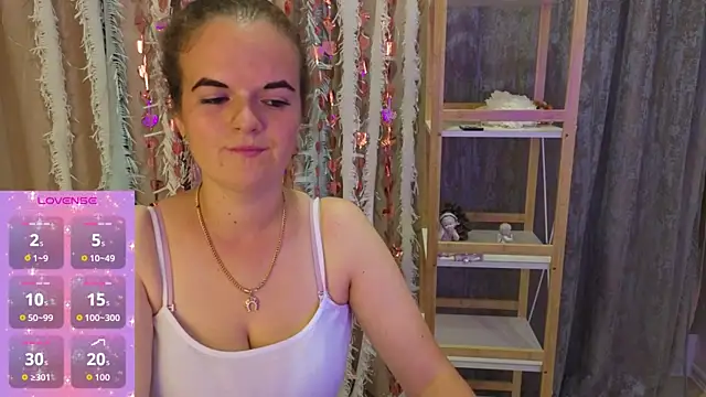 Luisa Rosee online show from 10, 9, 2025