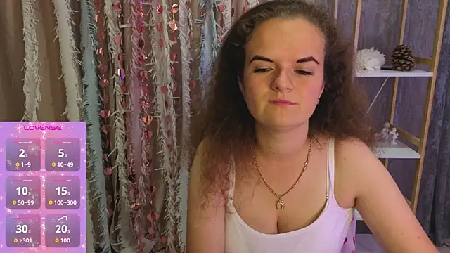 Luisa Rosee online show from 28, 9, 2025