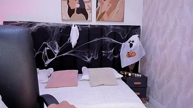 kaylaadams7 online show from 30, 10, 2025