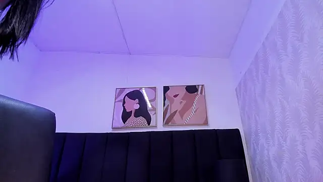 kaylaadams7 online show from 4, 11, 2025