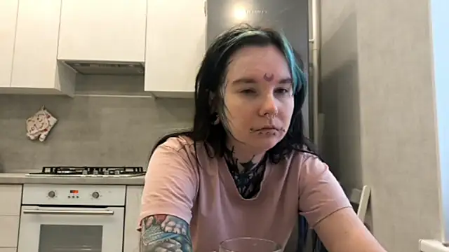 HighelikeGirl online show from 20, 2, 2026