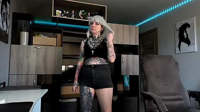 HighelikeGirl online show from 12, 4, 2026