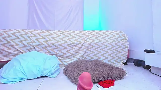 KingStark  online show from 3, 10, 2025