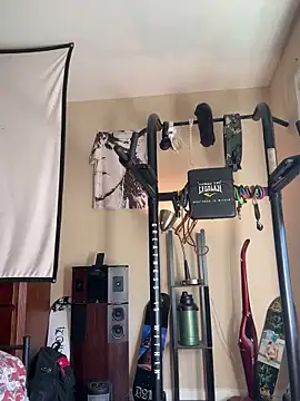 KeYBuMp323 online show from 16, 12, 2025