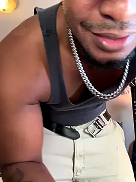 Snapshot of KeYBuMp323 chatting on 12, 11, 2025 KeYBuMp323 online show from 12, 11, 2025