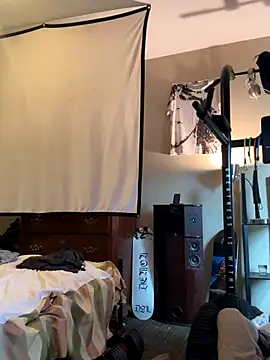 Snapshot of KeYBuMp323 chatting on 8, 10, 2025 KeYBuMp323 online show from 8, 10, 2025