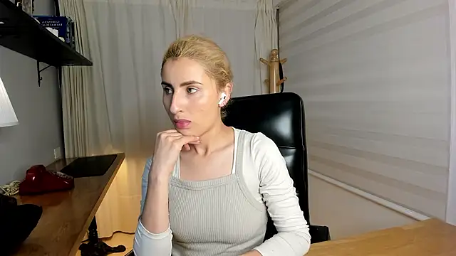 Odette bulgari online show from 19, 2, 2026