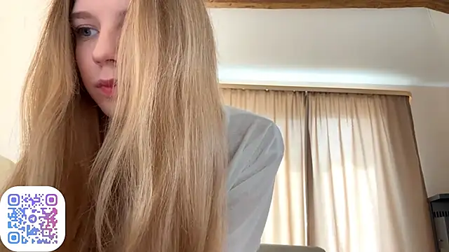 FruityXo online show from 9, 9, 2025