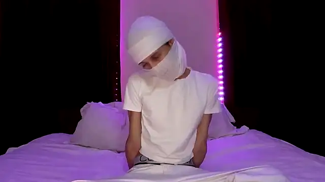 holydirt luxeno1 online show from 12, 9, 2025