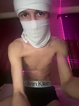 holydirt luxeno1 online show from 14, 1, 2026