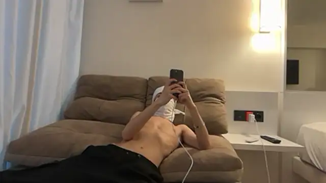 holydirt luxeno1 online show from 23, 3, 2026