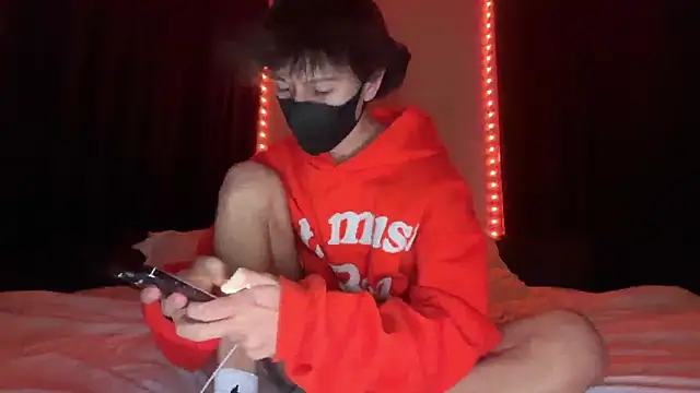 holydirt luxeno1 online show from 18, 1, 2026