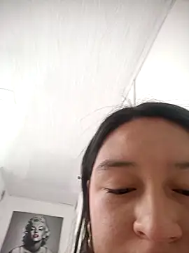 BellaRoux1 online show from 12, 9, 2025