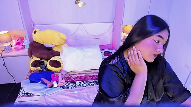 LilyWhitney online show from 22, 3, 2026