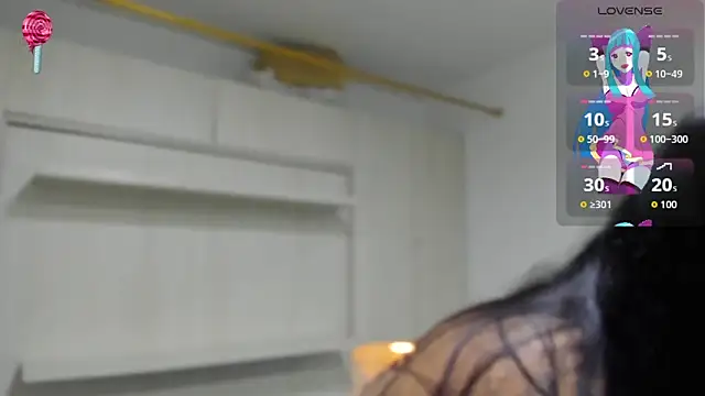 LilyWhitney online show from 21, 5, 2026
