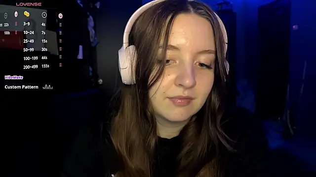 LauretteRagar online show from 23, 9, 2025