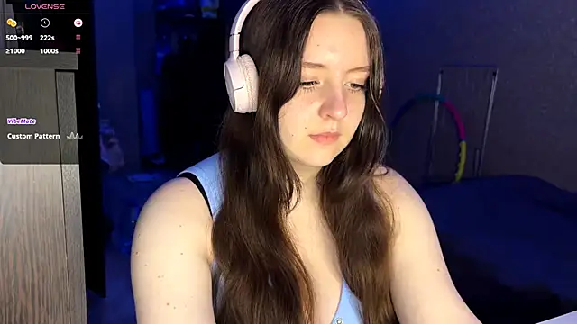 LauretteRagar online show from 19, 11, 2025