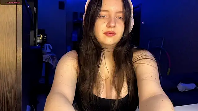 LauretteRagar online show from 29, 9, 2025