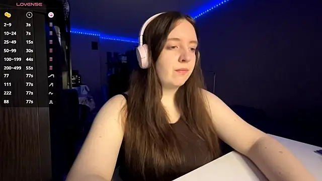 LauretteRagar online show from 21, 10, 2025