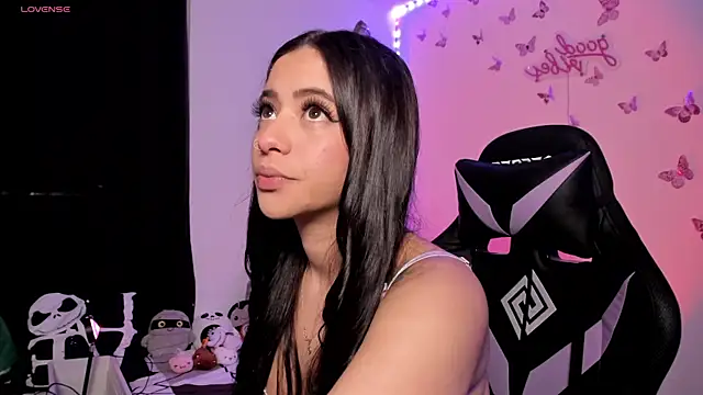 tiffany sofia 1 online show from 16, 6, 2026