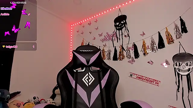 Snapshot of tiffany_sofia_1 chatting on 30, 10, 2025 tiffany sofia 1 online show from 30, 10, 2025