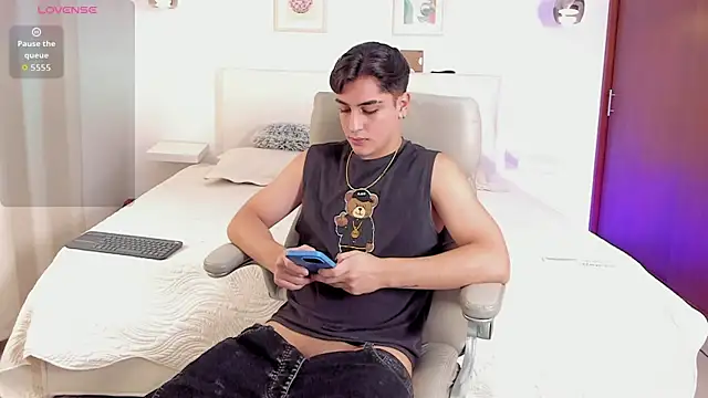 Thiago winteer online show from 20, 10, 2025