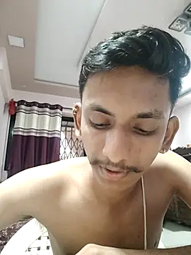 Snapshot of yung_cplz chatting on 16, 10, 2025 yung cplz online show from 16, 10, 2025