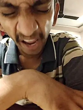 Snapshot of yung_cplz chatting on 15, 9, 2025 yung cplz online show from 15, 9, 2025