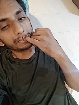 Snapshot of yung_cplz chatting on 3, 3, 2026 yung cplz online show from 3, 3, 2026