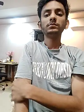 Snapshot of yung_cplz chatting on 12, 1, 2026 yung cplz online show from 12, 1, 2026