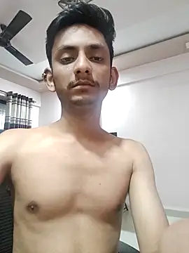 Snapshot of yung_cplz chatting on 18, 12, 2025 yung cplz online show from 18, 12, 2025