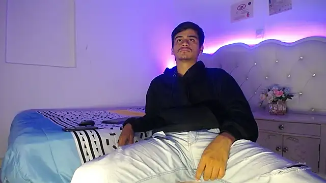 Charlie Cock  online show from 7, 10, 2025