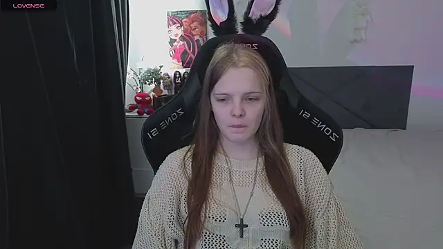 Snapshot of Luna_Navy chatting on 26, 9, 2025 Luna Navy online show from 26, 9, 2025