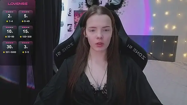 Luna Navy online show from 28, 2, 2026