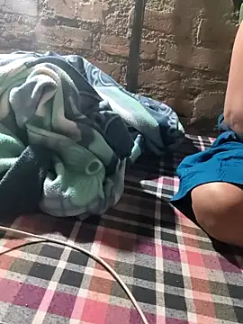 POOJACOUPLE online show from 19, 10, 2025