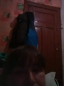 Snapshot of Romashka33011 chatting on 25, 10, 2025 Romashka33011 online show from 25, 10, 2025