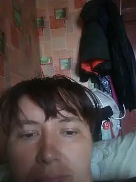 Snapshot of Romashka33011 chatting on 7, 10, 2025 Romashka33011 online show from 7, 10, 2025