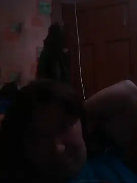 Snapshot of Romashka33011 chatting on 8, 11, 2025 Romashka33011 online show from 8, 11, 2025