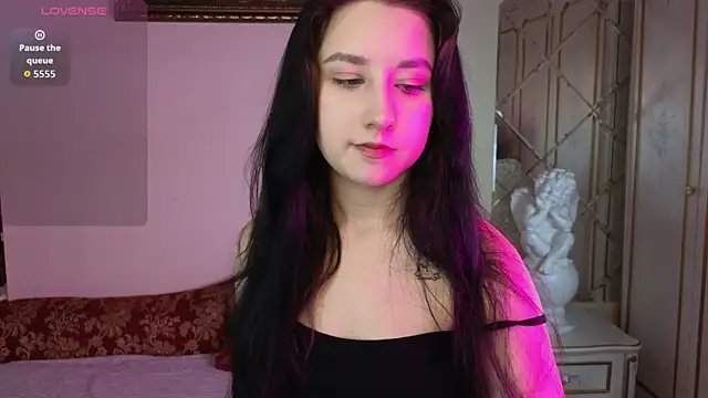 Snapshot of Eva_Maller chatting on 3, 12, 2025 Eva Maller online show from 3, 12, 2025